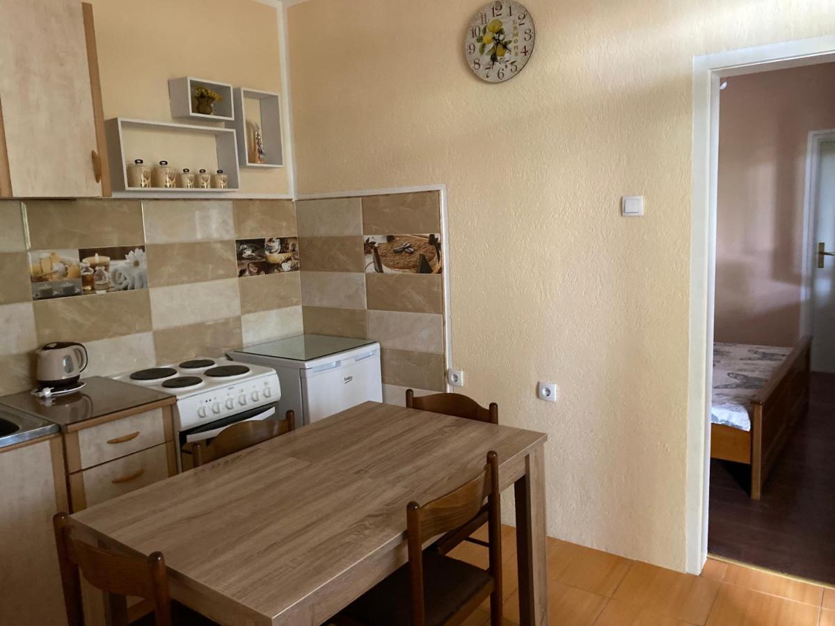 Luka Apartment Улцинь Экстерьер фото